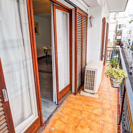 The Lilium Apartment By Hello Homes Sitges Zewnętrze zdjęcie